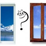 image d'une fenêtre en bois et en plastique