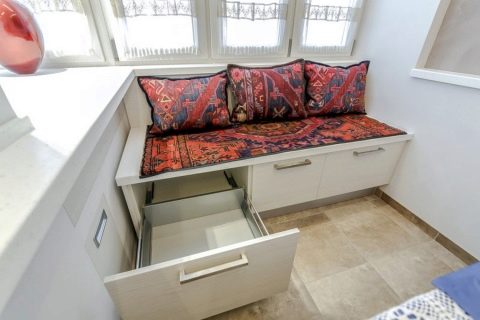 image d'une commode canapé