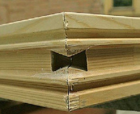 image de trou de clé en queue d'aronde