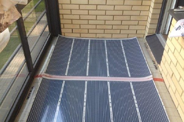 photo du sol avec système de chauffage infrarouge