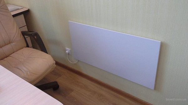 panneau en céramique sur la loggia