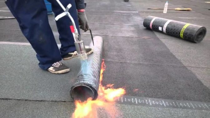 Argile expansée comme examens d'isolation de sol. Propriétés de l'argile expansée comme isolant