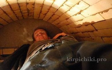 maçonnerie du poêle russe - voûte de l'intérieur