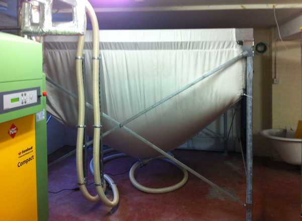 Les conceptions de trémie à granulés peuvent être différentes