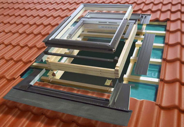 construction de fenêtre de toit