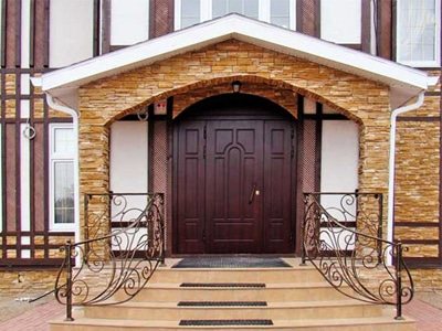 groupes d'entrée forgés