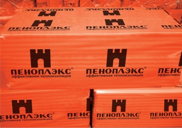 Fixation de la penoplex à la penoplex et à d'autres surfaces