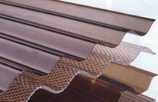 Toit au dessus du balcon du dernier étage