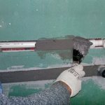 Où cacher correctement et en toute sécurité les tuyaux de chauffage dans une maison privée