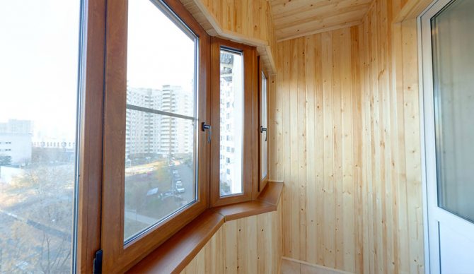 Fenêtres à double vitrage laminé sur loggia isolée