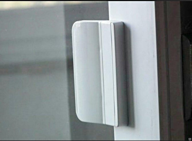 poignée de balcon pétale