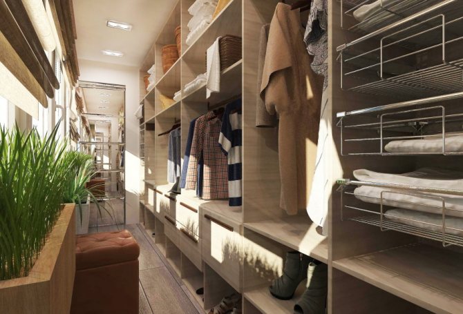 Armoire linéaire sur une longue loggia