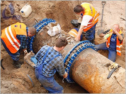 ... il est préférable d'utiliser dans un premier temps un scellant pour joints évasés à un prix lié à des économies supplémentaires sur les réparations de pipelines.