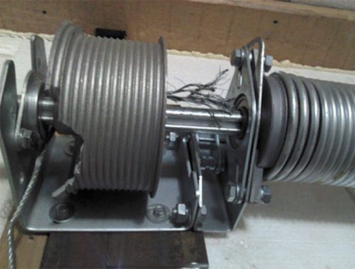 Volets roulants métalliques pour fenêtres