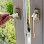 Ventilation de fenêtre Microslit - qu'est-ce que c'est?