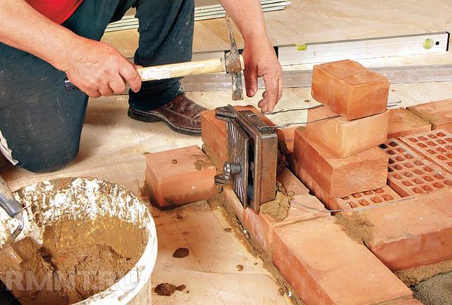 Mini four en brique pour chalets d'été