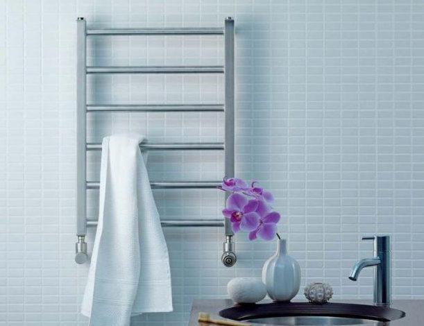 Modèle Zehnder Stalox STXI-060-045