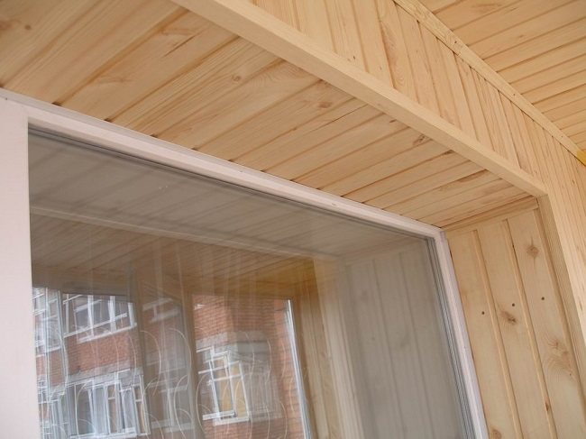 moulures et coins pour doublure