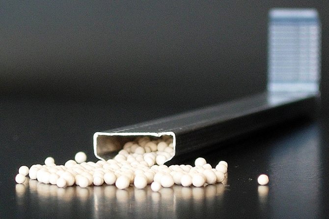 Tamis moléculaire pour vitrage isolant