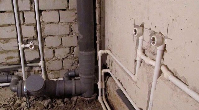 installation de tuyaux en PP