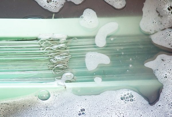 Est-il possible de laver les stores dans une machine à écrire