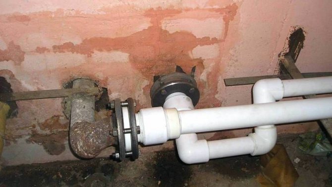 Connexion d'accouplement en métal et en plastique