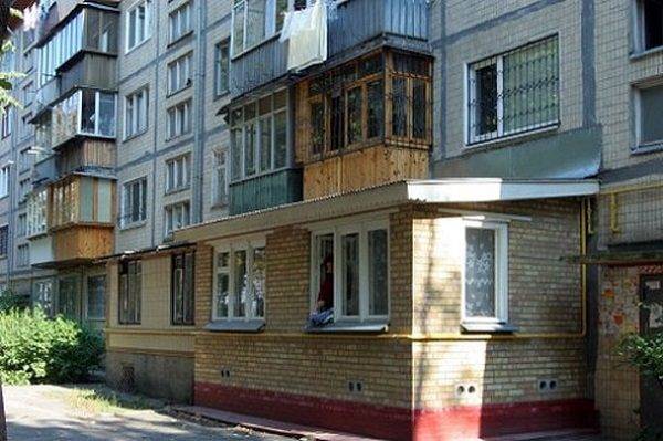 De combien un balcon peut-il être agrandi sans autorisation