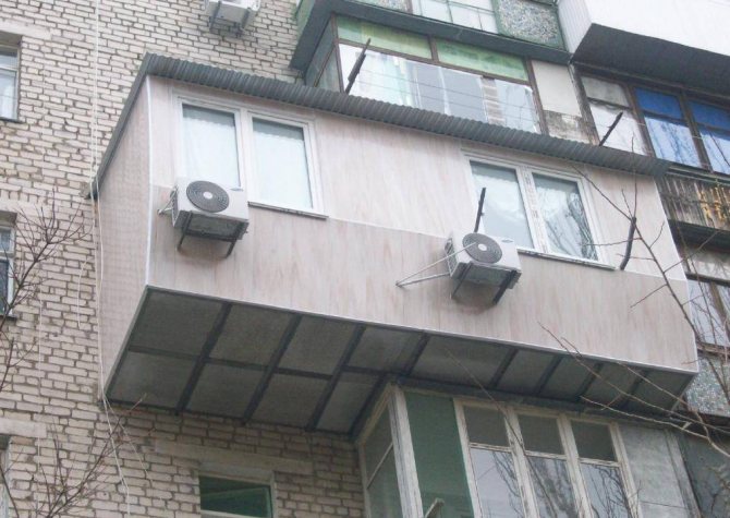 De combien un balcon peut-il être agrandi sans autorisation