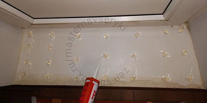 application de colle