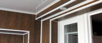 Plafonds tendus sur le balcon: les avantages et les inconvénients des photos et des vidéos