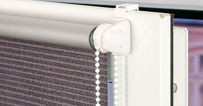 Crochets de suspension pour attaches