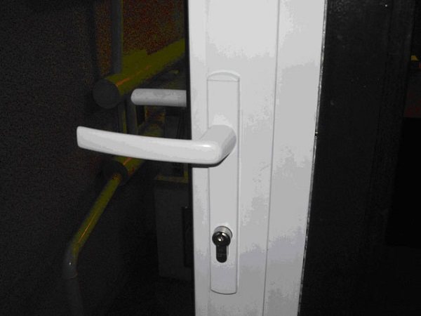 poignée à levier pour porte de balcon en plastique