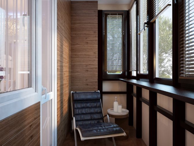 Petit fauteuil à l'intérieur du balcon vitré