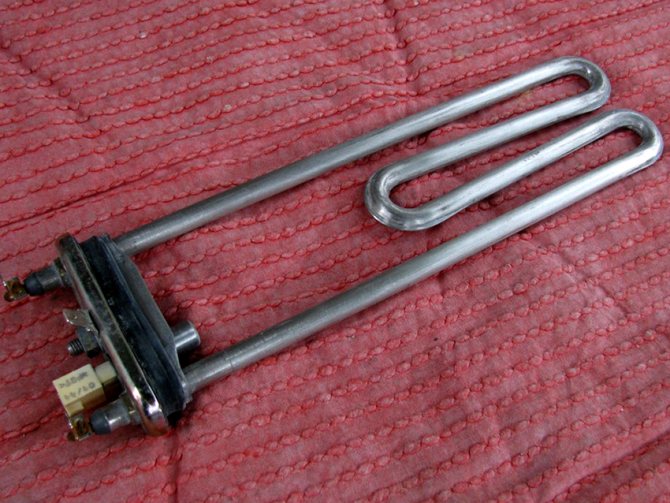 Certains modèles de brûleurs sont équipés d'un élément chauffant électrique pour le mazout