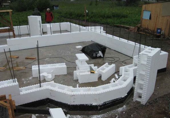 coffrage fixe pour la base en mousse