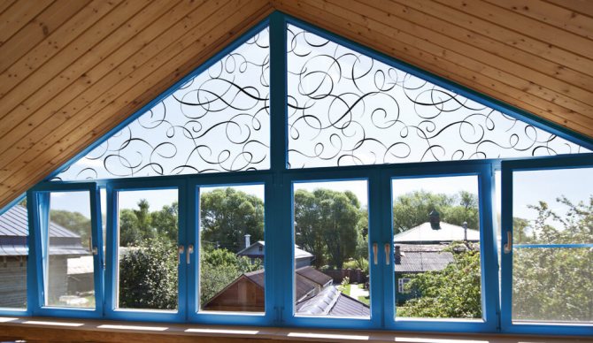 fenêtres en plastique non standard