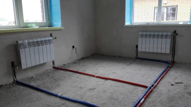 Système de chauffage monotube et bitube: quel est le meilleur, avantages et inconvénients, que choisir, exemples de photos et de vidéos