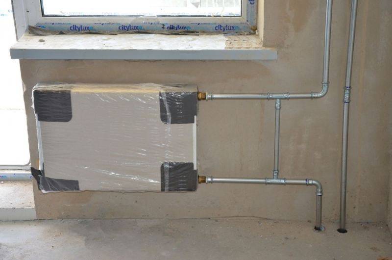 Système de chauffage monotube et bitube: quel est le meilleur, avantages et inconvénients, que choisir, exemples de photos et de vidéos