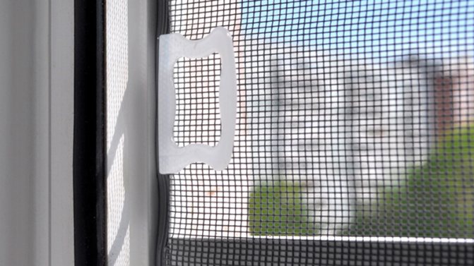 limiteur d'ouverture de fenêtre en plastique