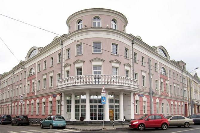 Fenêtres profilées ARtec de forme rectangulaire et complexe