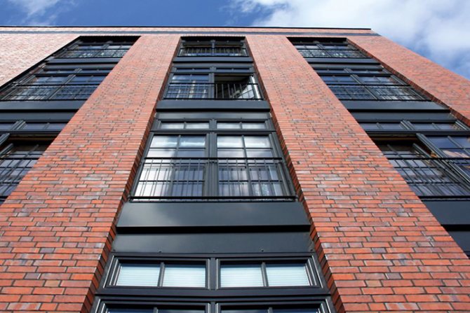 Fenêtres en profilé Gealan C 7000 avec revêtement acrylique