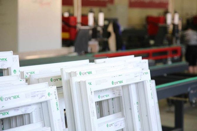 Constructions de fenêtres en PVC Profil Ortex