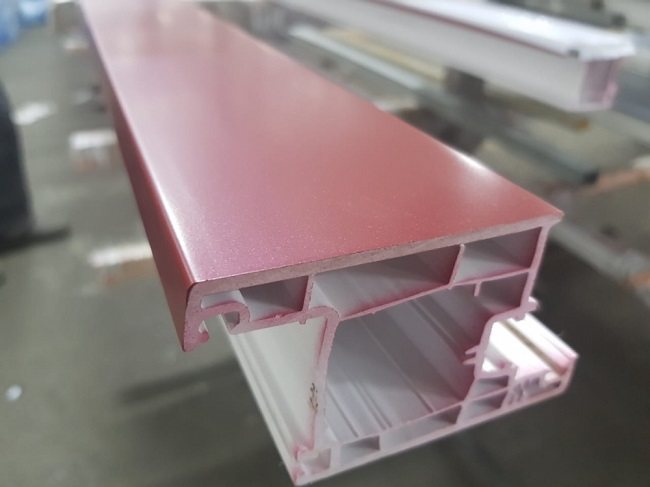 coloration de profil PVC