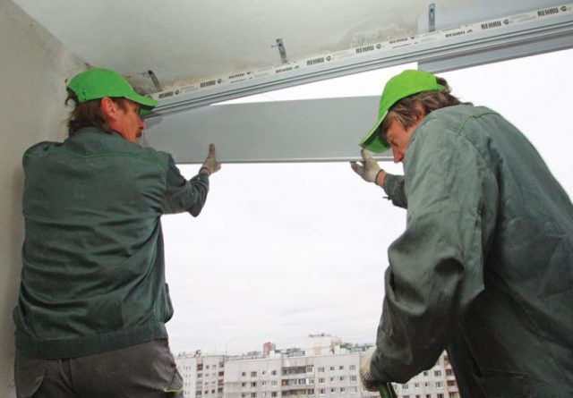vitrage du balcon de vos propres mains