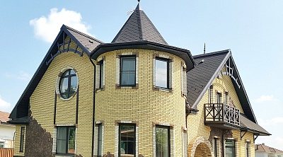 Vitrage d'un cottage, domaine de Zhedochi