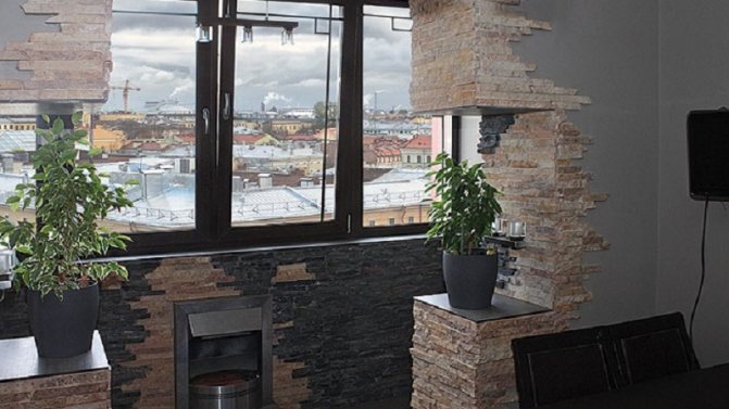 Décoration de balcon en brique: quels matériaux peuvent être utilisés dans la décoration intérieure