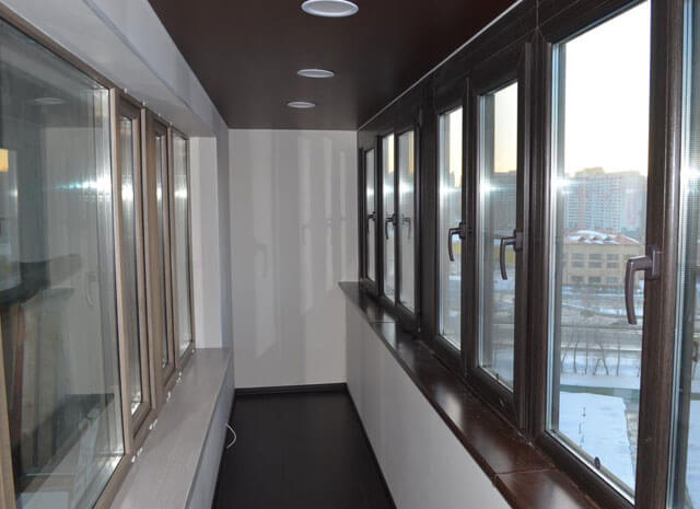 finition du plafond de la loggia