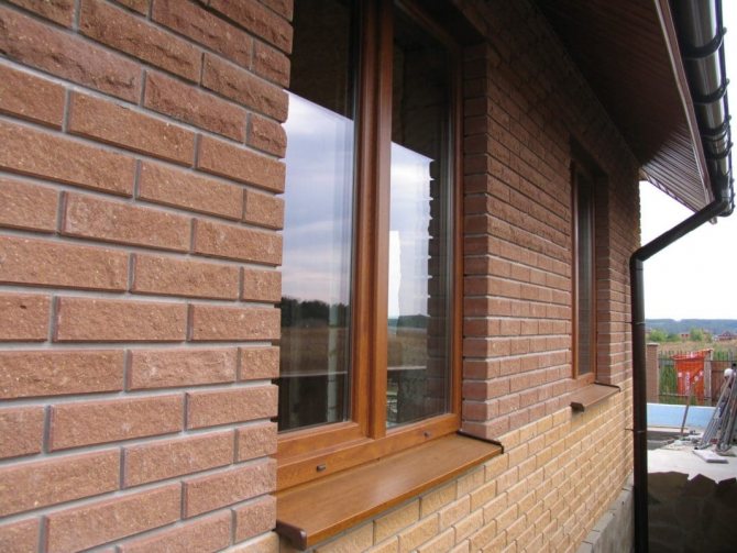 Ebbs pour fenêtres en plastique