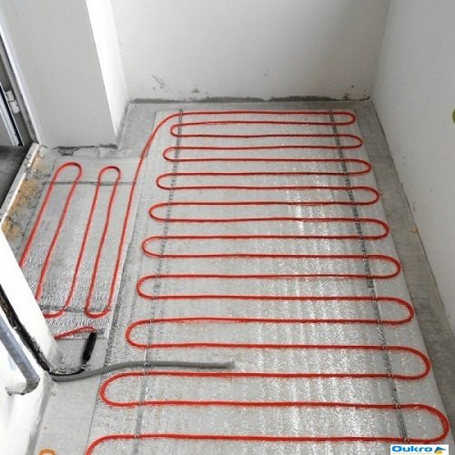 Chauffage sur le balcon. Comment amener la batterie dans la loggia