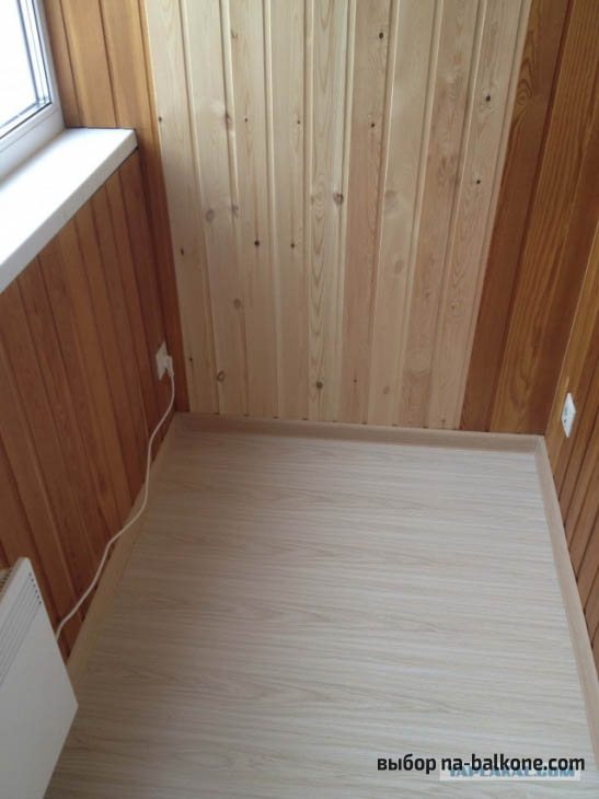 Pare-vapeur de balcon lors de l'isolation de l'intérieur avec du penoplex ou de la laine minérale avec vos propres mains Instructions Photo et vidéo